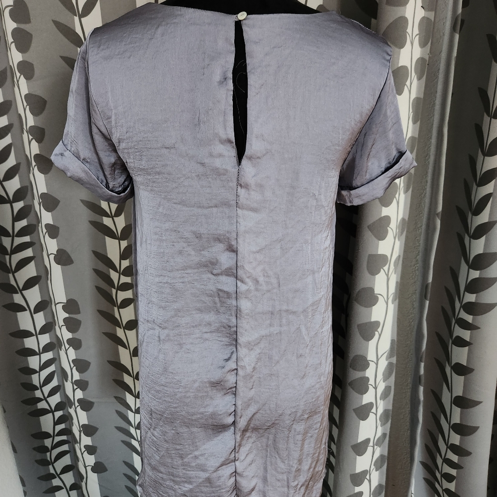 Dress - Picture 4 of 4